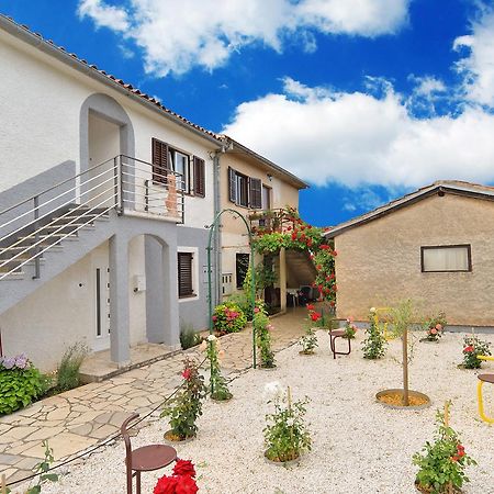 Apartments Dino 1700 Fažana Exterior foto
